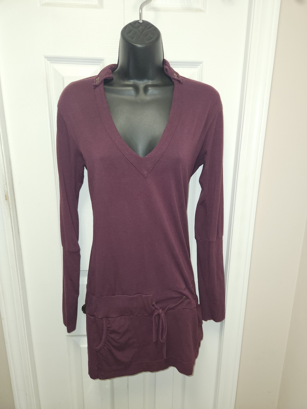 🍉Nomad Plum V-Neck Top